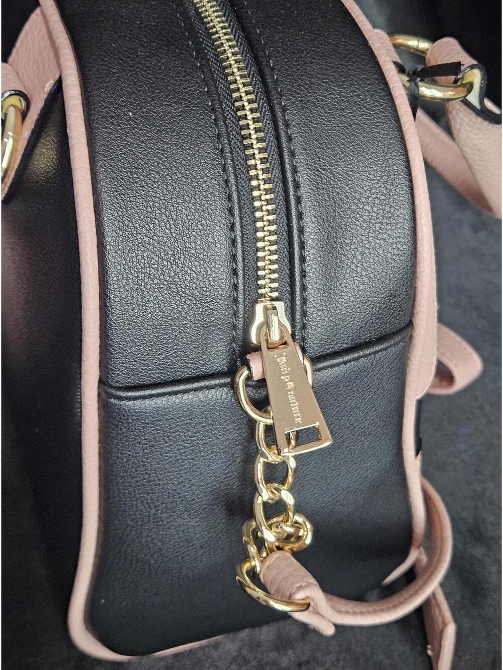 Juicy Couture Black Pink Bowler Bag Crossbody Heart Charm Y2K McBling Style NWT - Picture 3 of 8